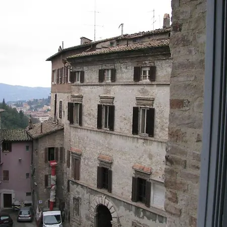 Residenza Turrena 3* Перуджа